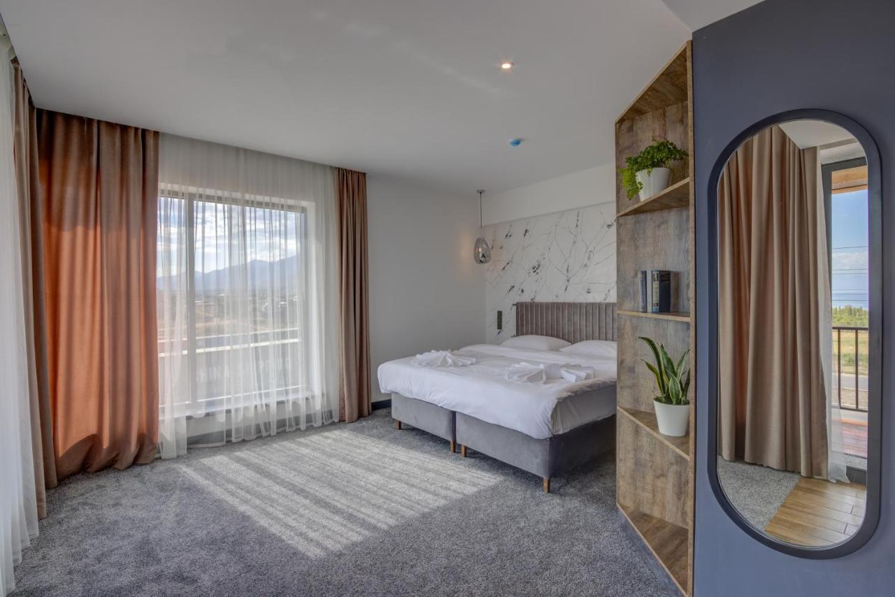 Olimp Hotel Bosteri Ngoại thất bức ảnh