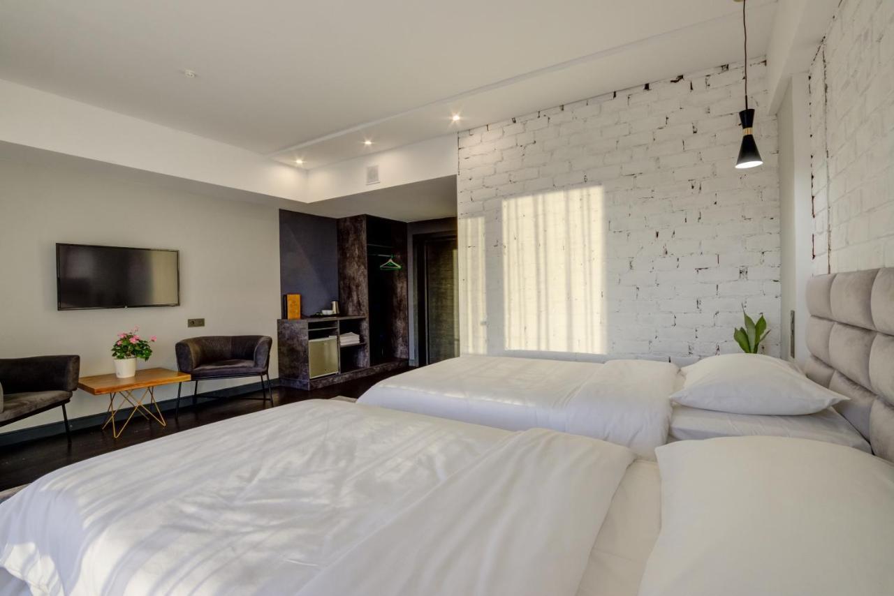 Olimp Hotel Bosteri Ngoại thất bức ảnh