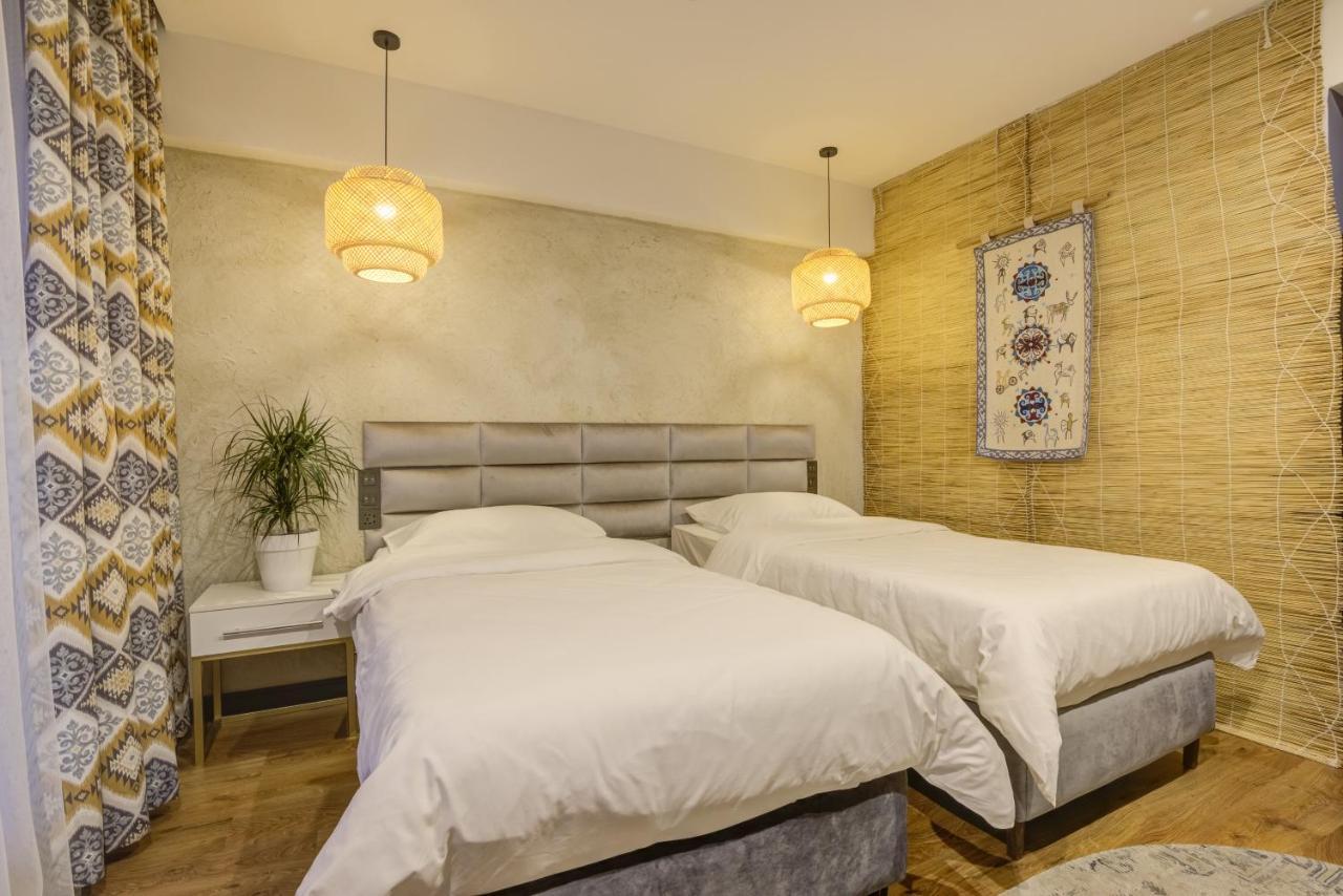 Olimp Hotel Bosteri Ngoại thất bức ảnh