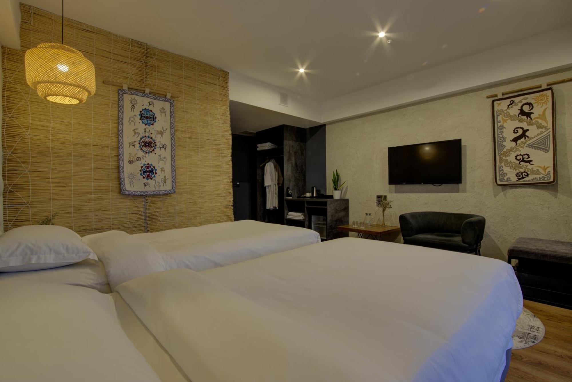 Olimp Hotel Bosteri Ngoại thất bức ảnh
