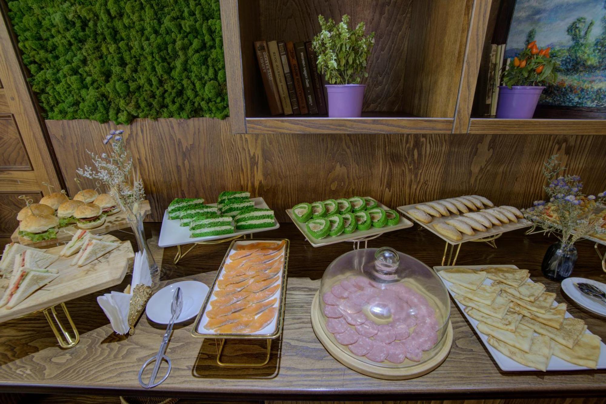 Olimp Hotel Bosteri Ngoại thất bức ảnh