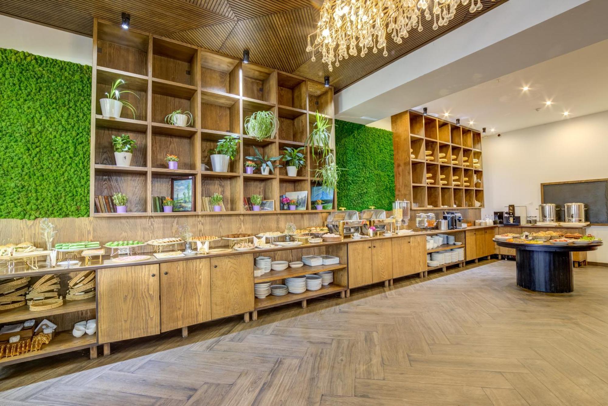 Olimp Hotel Bosteri Ngoại thất bức ảnh